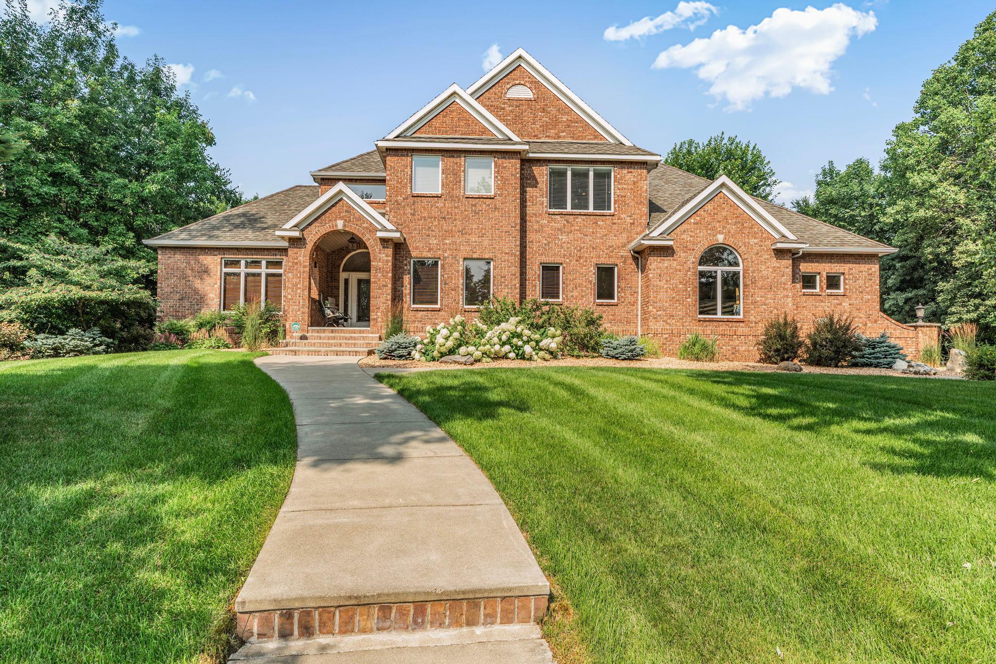 1621 Blackberry Circle