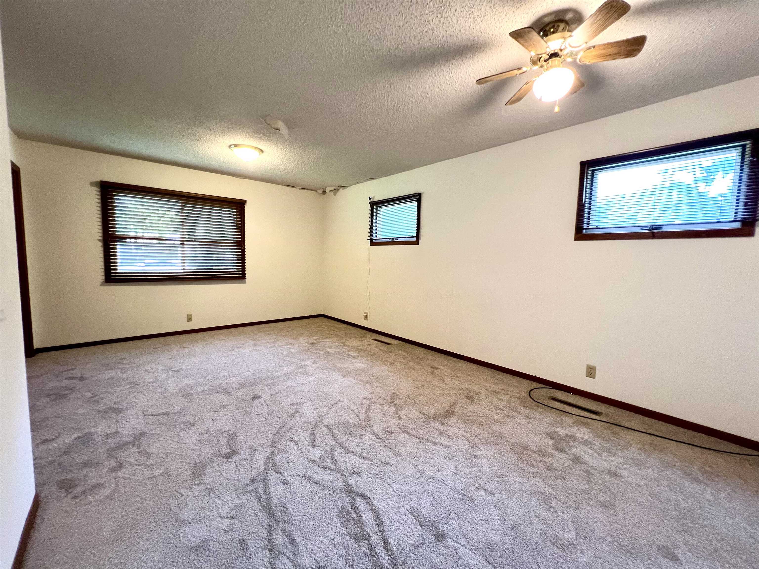 1015 N 10th