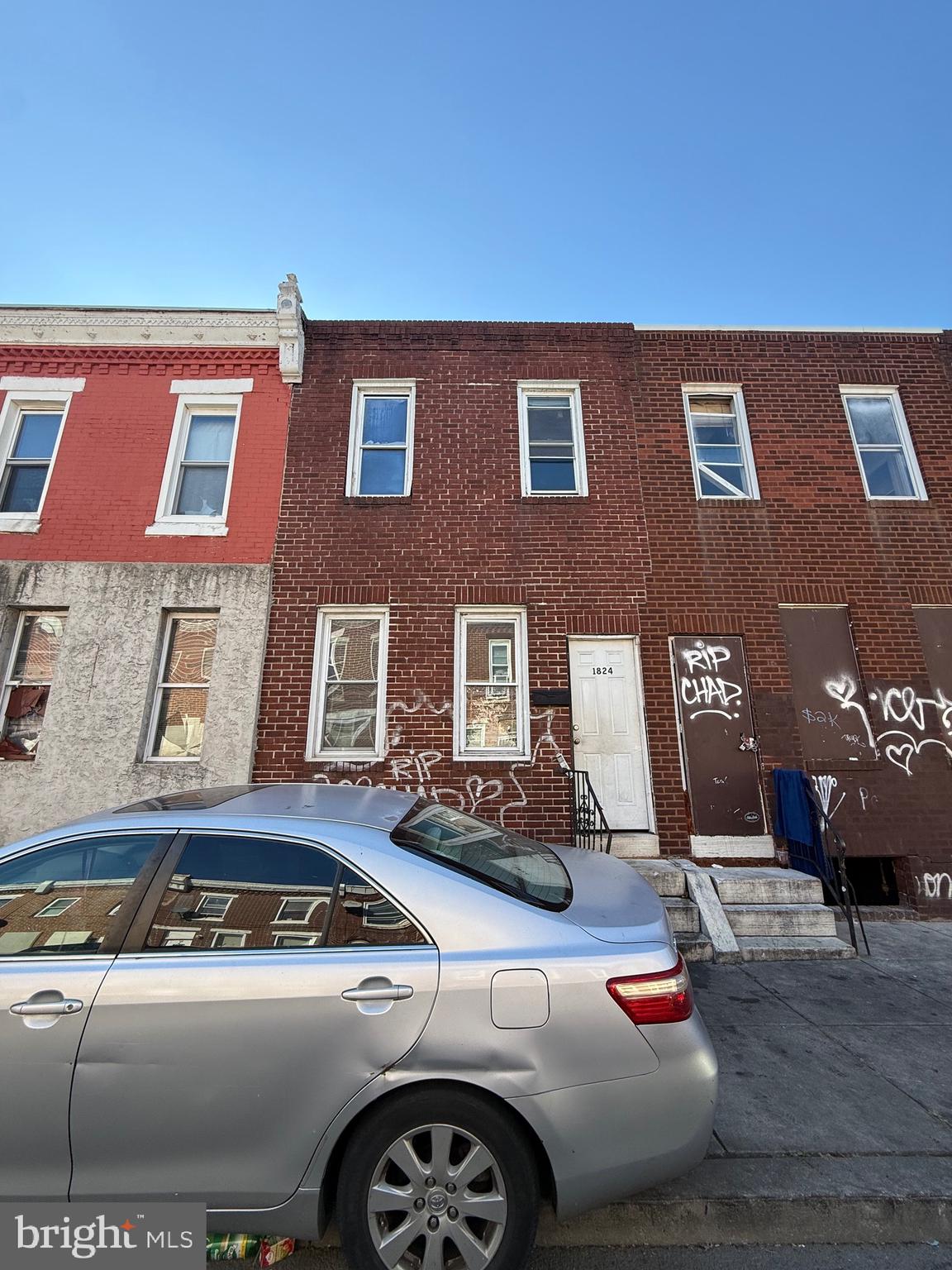1824 E Lippincott St  