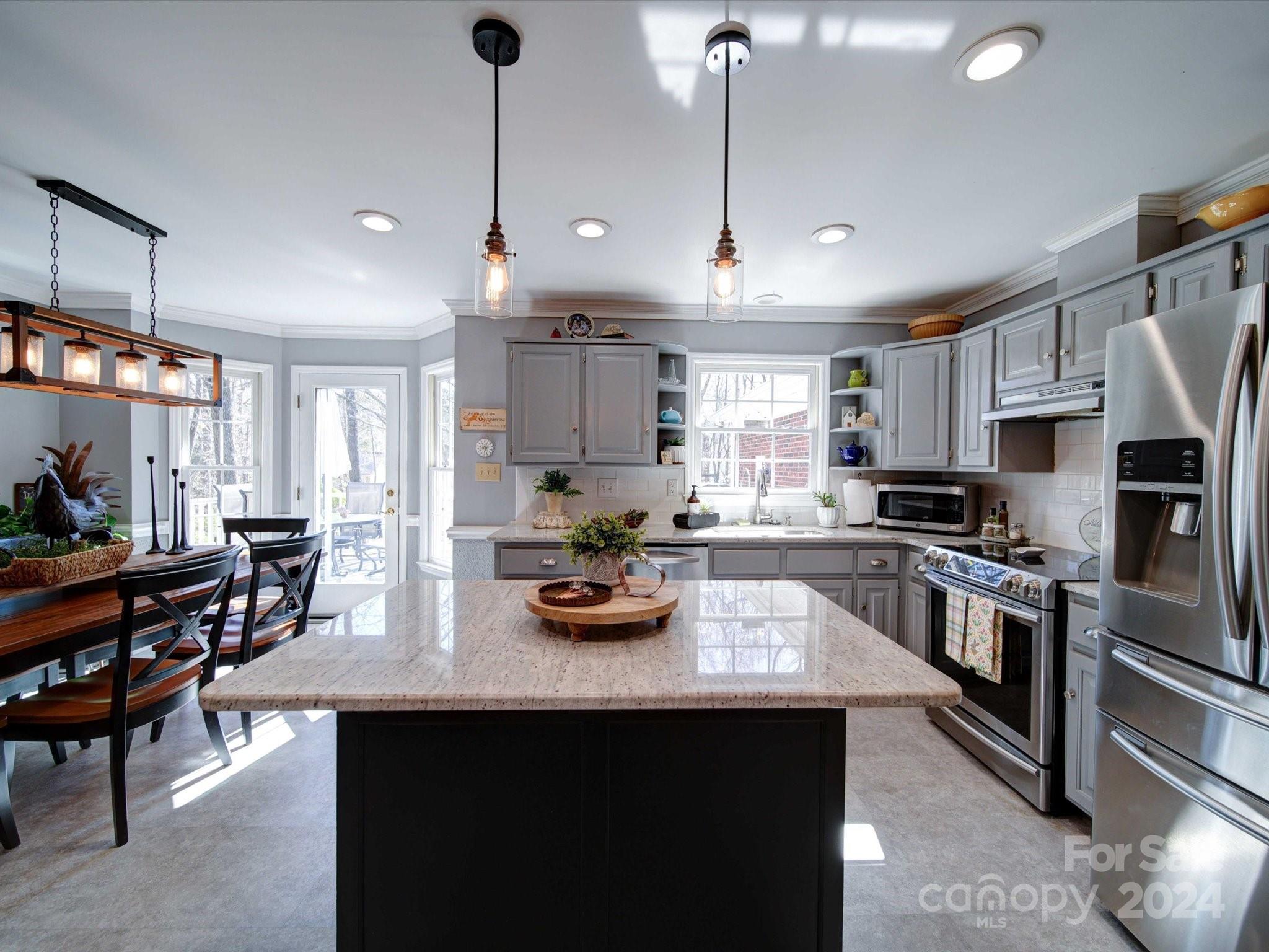 5044 Scaleybark Court 133