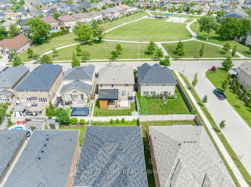 60 Oleary Dr