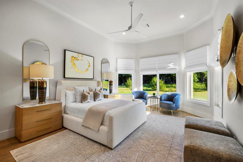 500 E Bob Jones Road