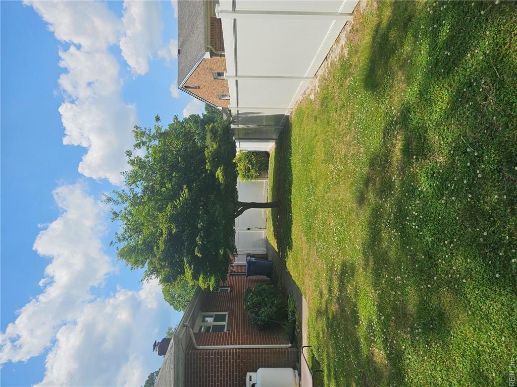 309 Lenore Trail