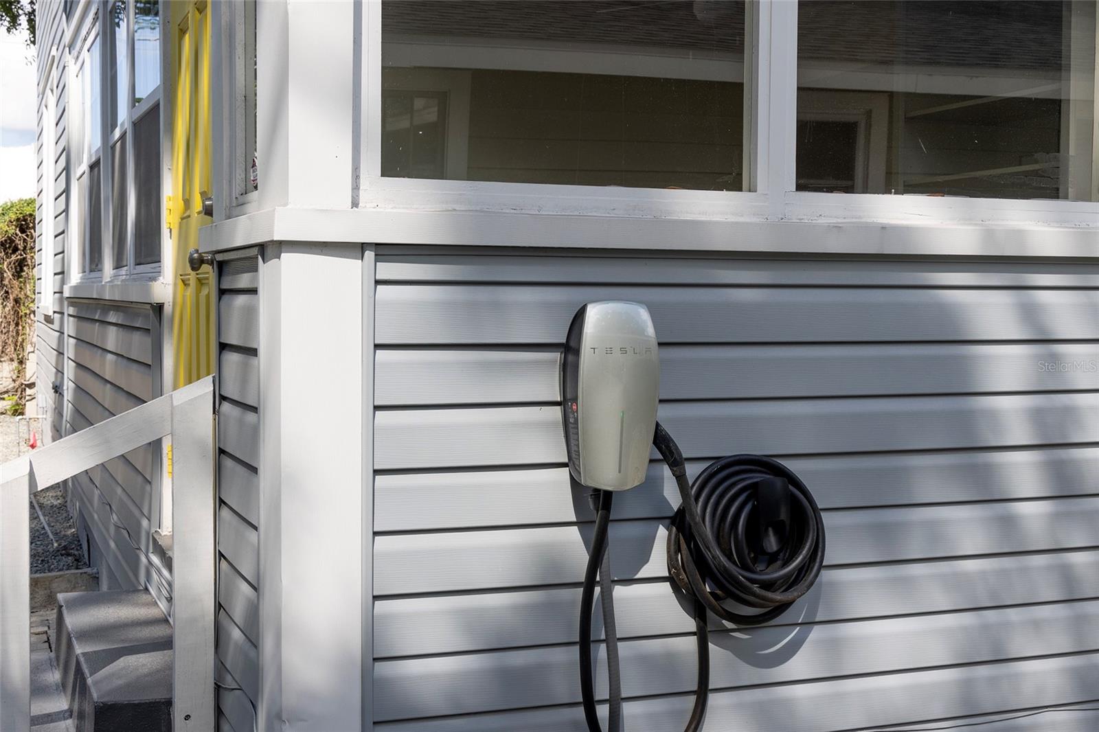 3012 W Sitios Street