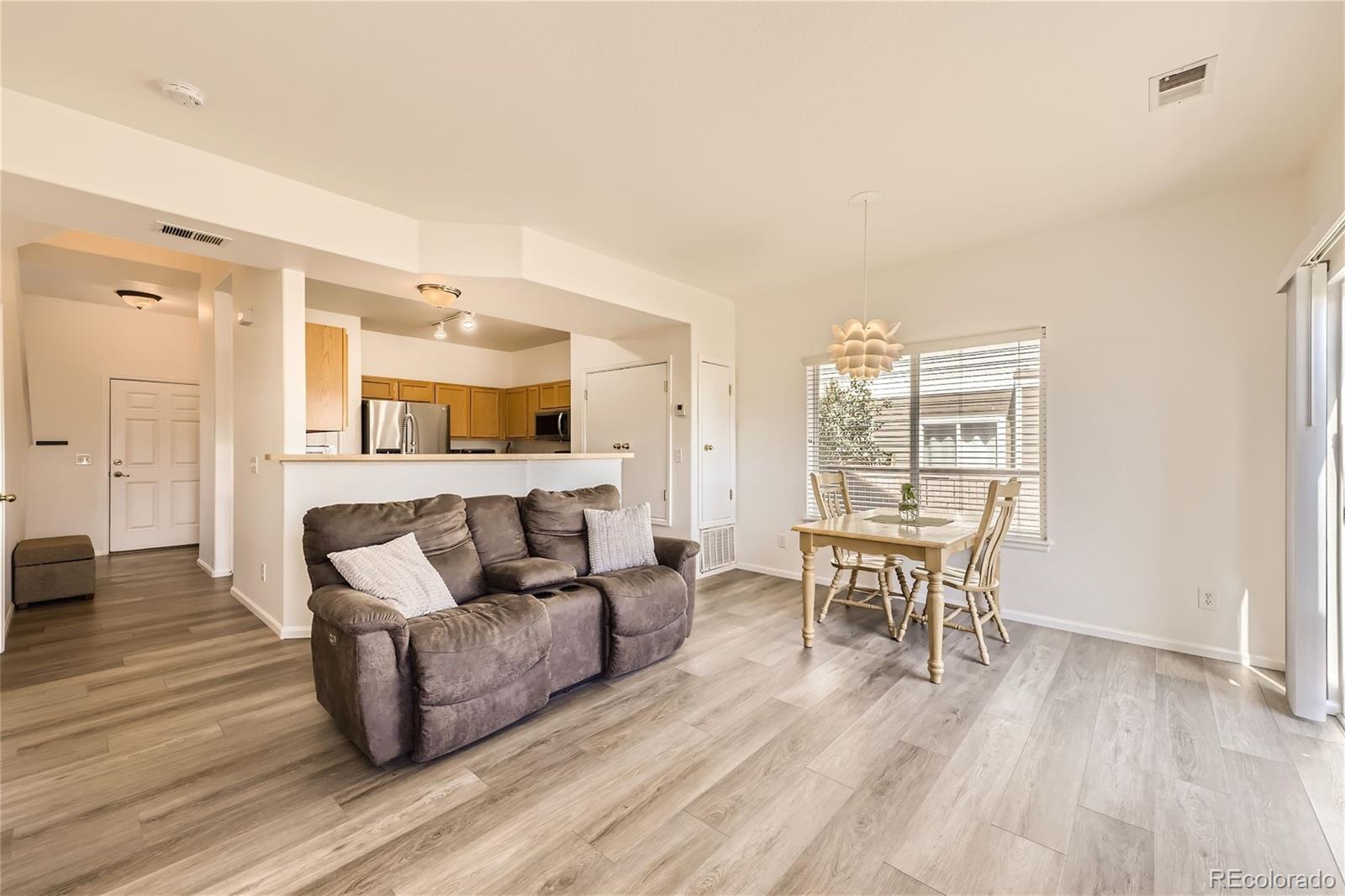 14700 E 104th Avenue 3106