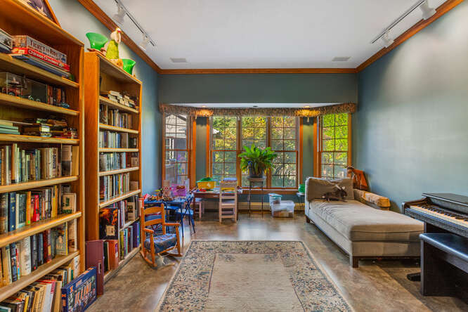 1174 County Road 2500