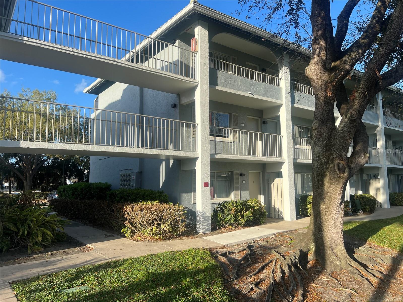 133 Oyster Bay Circle 101