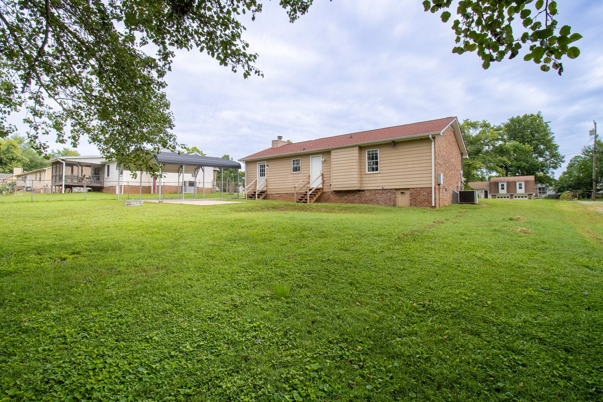 409 Sunnybrook Dr