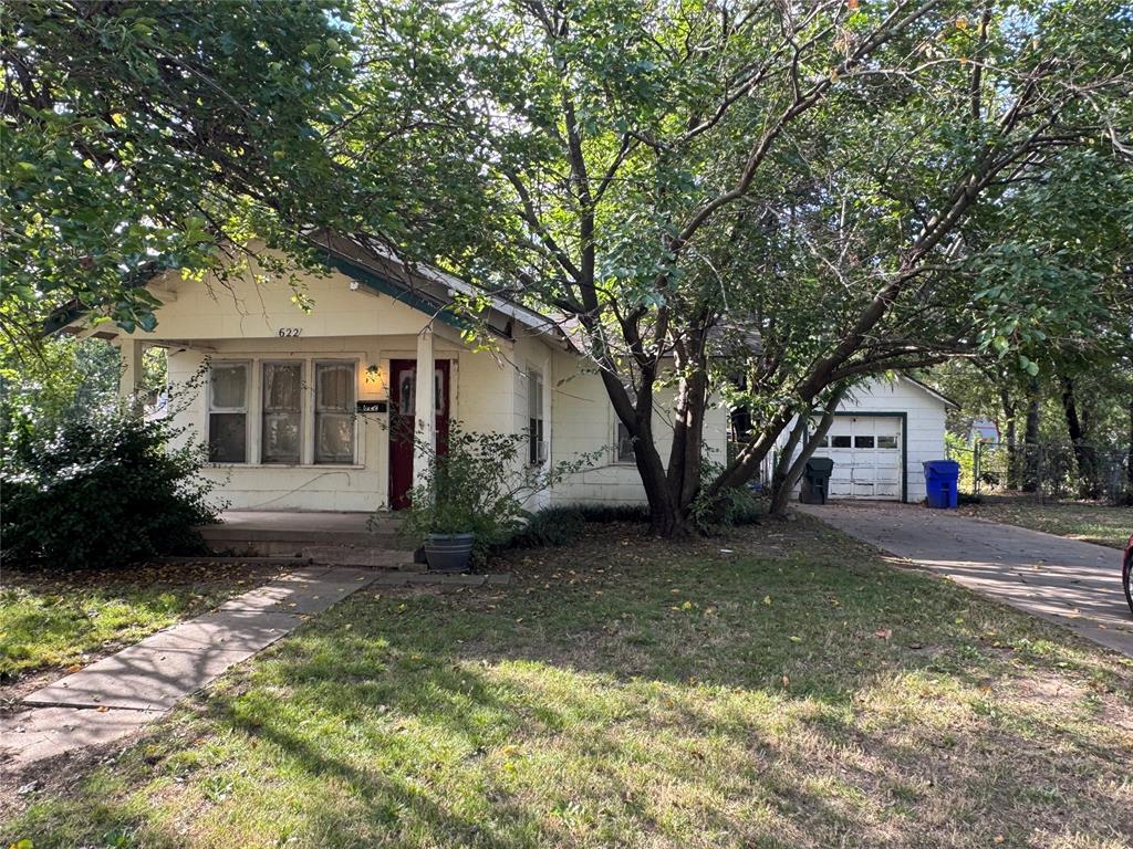 Calling all investors and renovators! This charming 1-bedroom, 1-bath home with a detached 1-car garage is just 1.5 miles from the University of Oklahoma—a prime location with endless potential.  With plumbing repairs and renovations, this could become an ideal Airbnb or student rental. Sold As-Is, this property is a blank canvas for your next investment project!***MULTIPLE OFFERS-HIGHEST & BEST DUE 10/12/25***