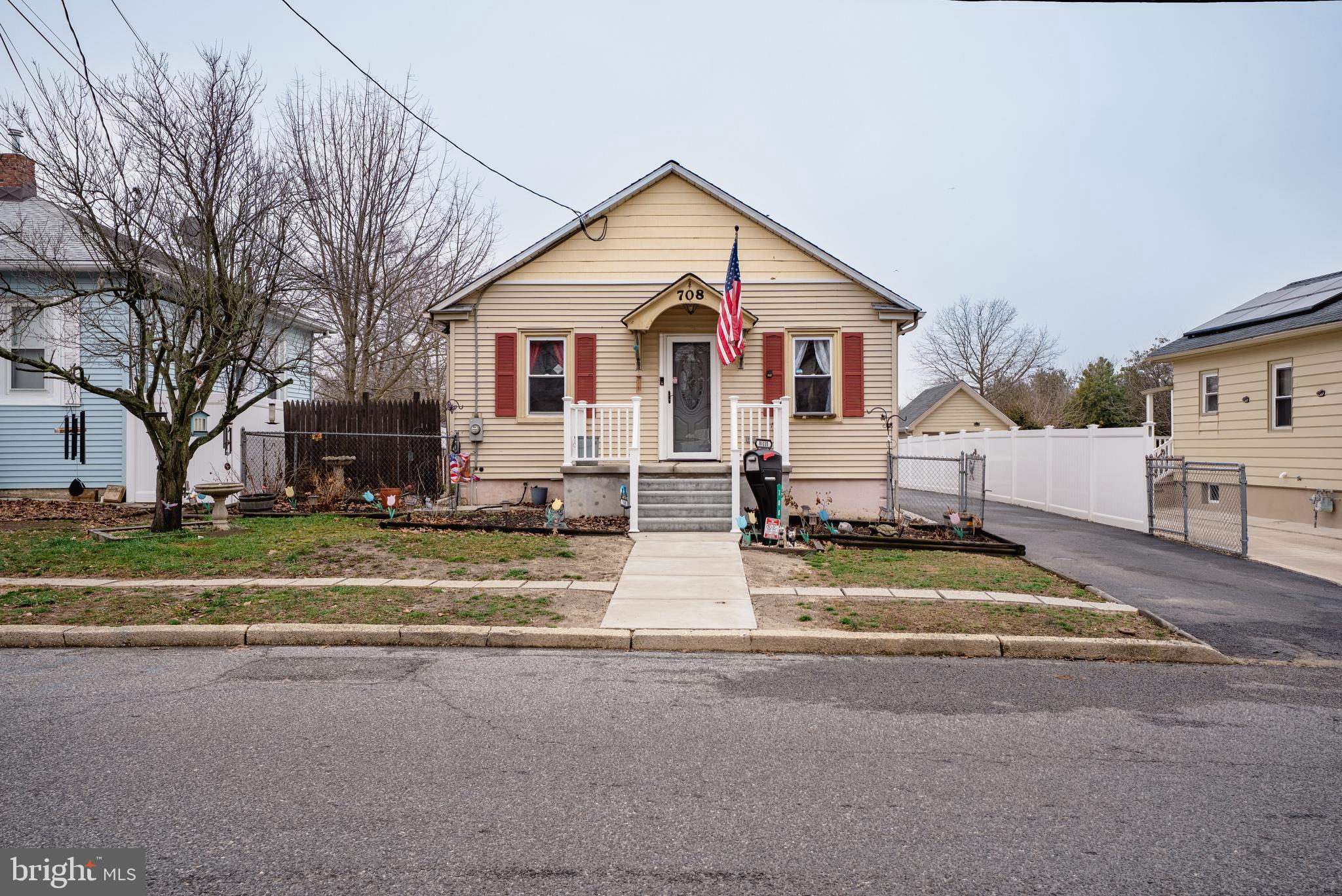 708 S Myrtle Street