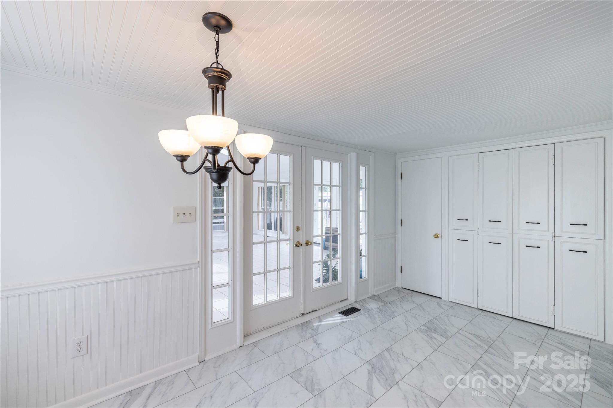 135 Robedo Road