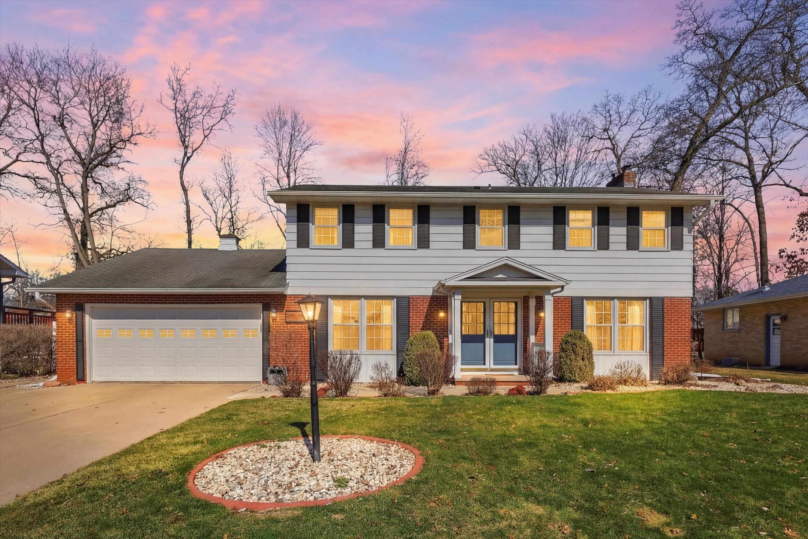 1427 Springdale Lane