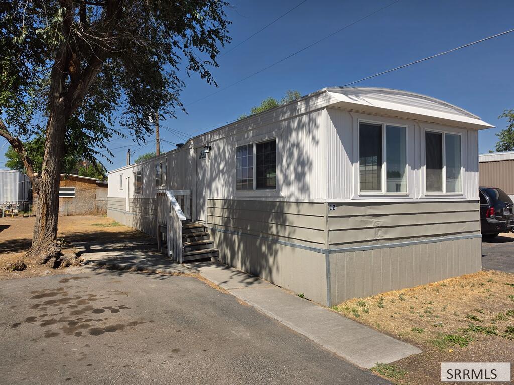 5155 Yellowstone Avenue12 
