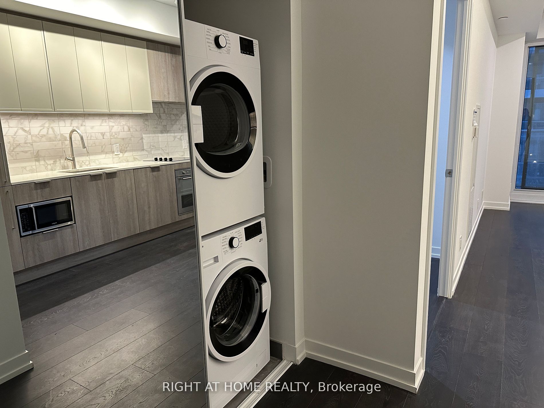 2020 Bathurst St 508