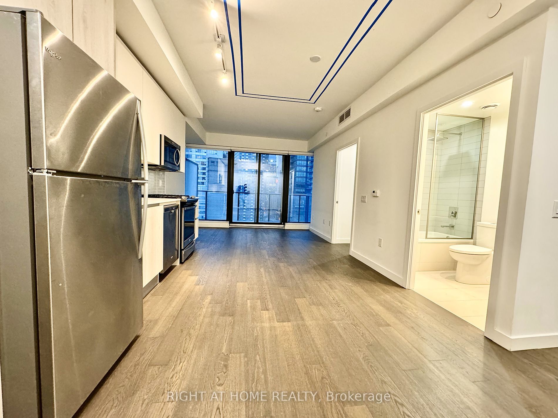 2A Church St St 2206