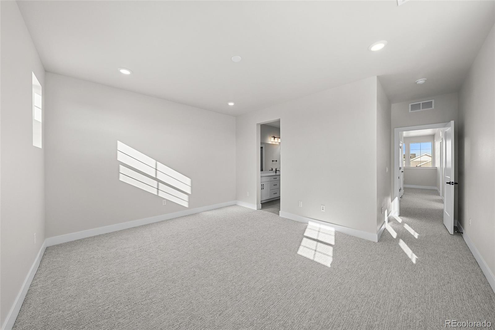 8737 Whiteclover Street