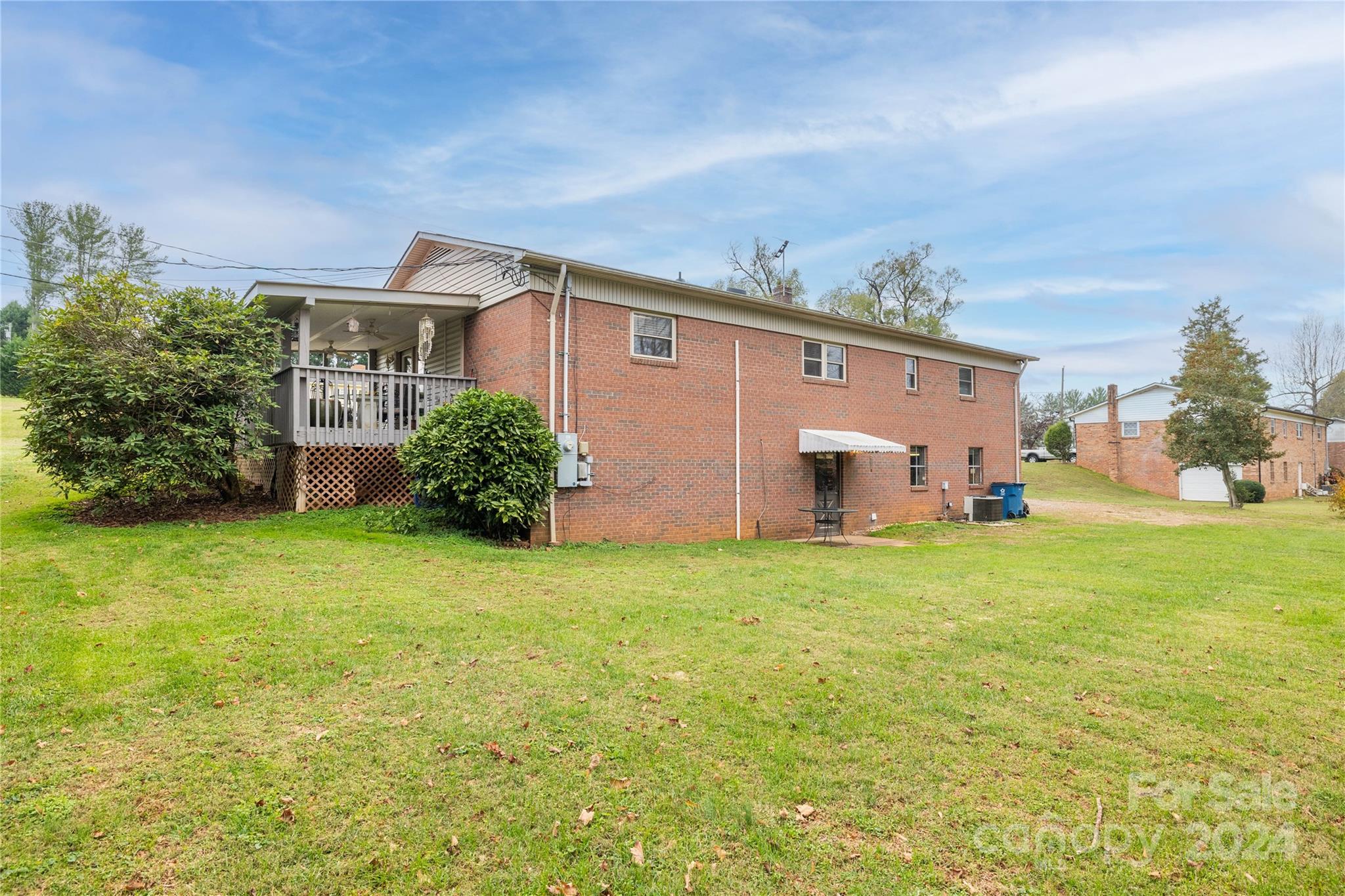 2559 Sweetbriar Circle