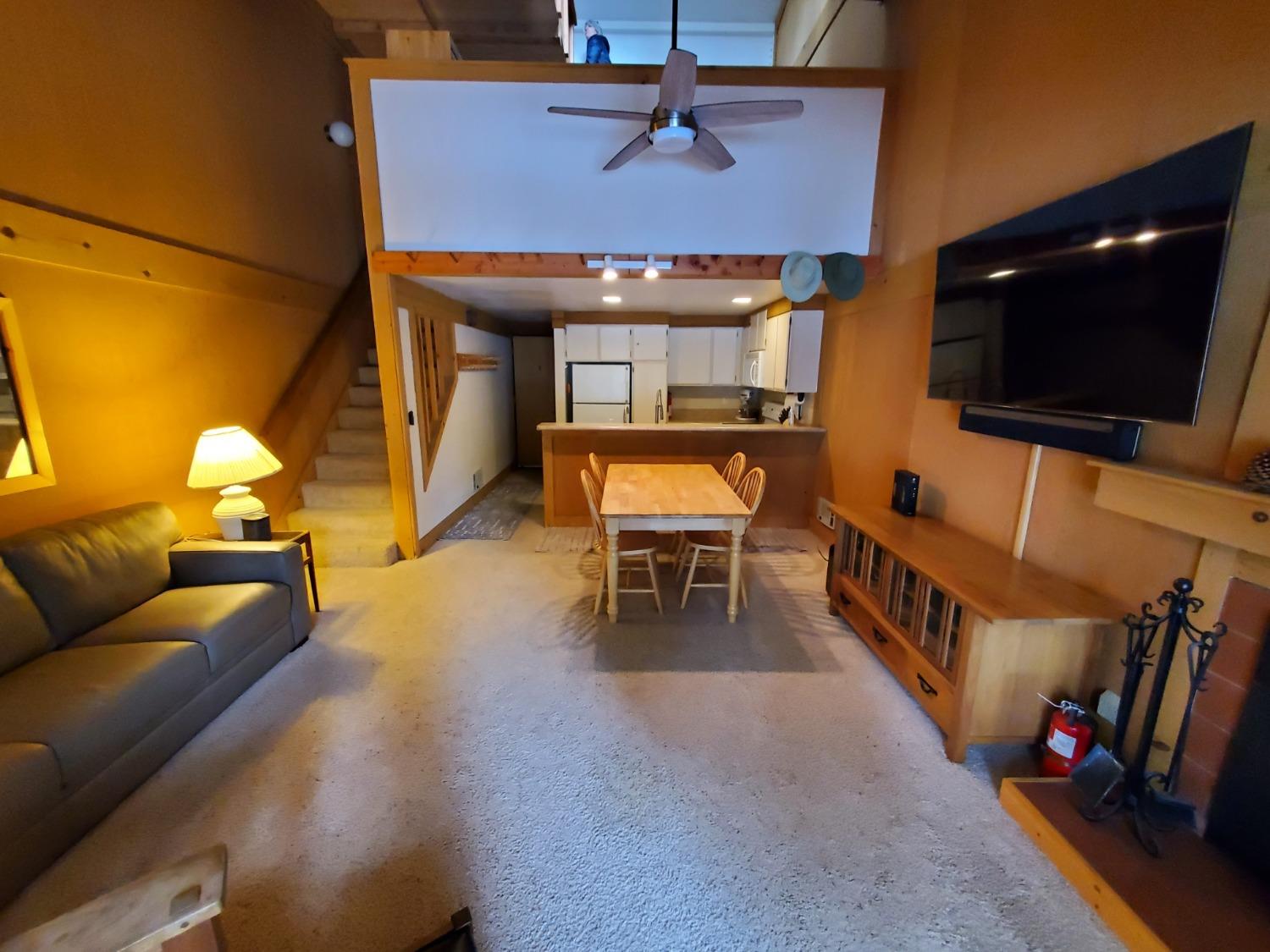 200 Creekside Drive
