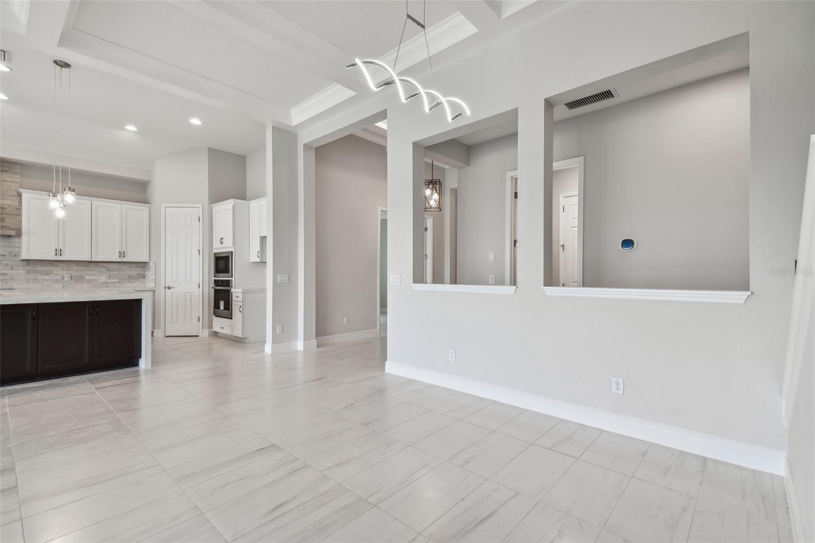 11239 Rustic Timber Loop