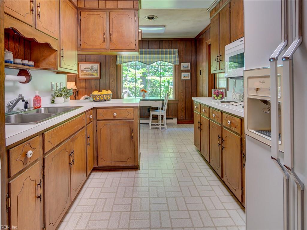 1344 River Road