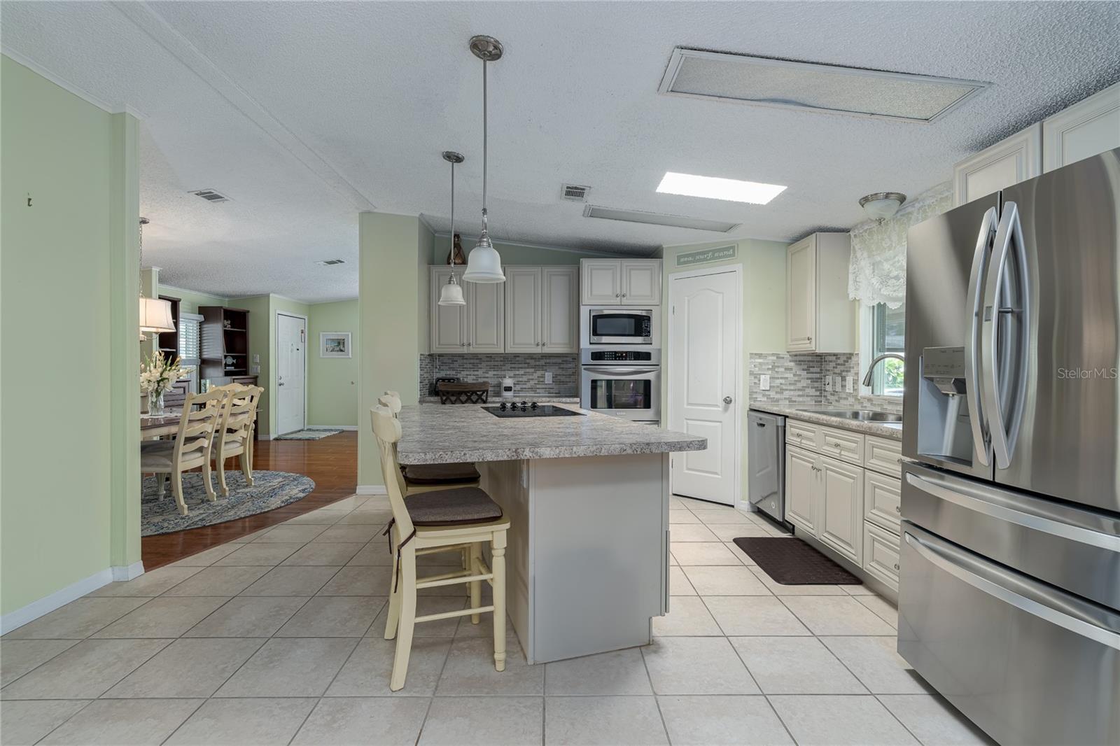 8425 Castle Garden Road