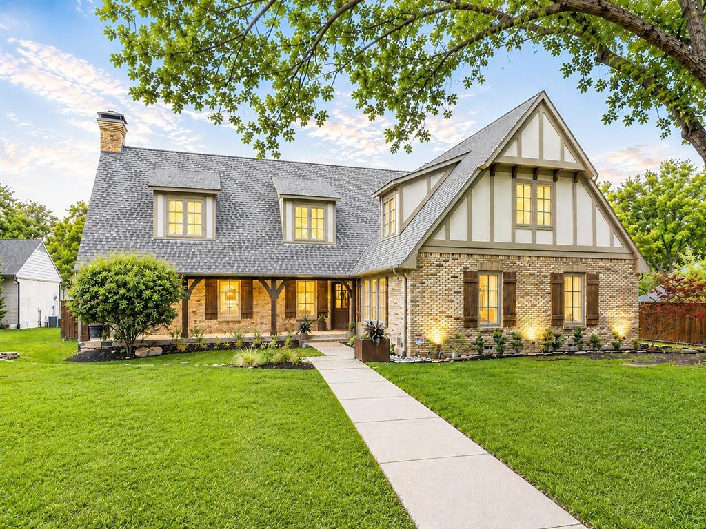 Located on one of Canyon Creek’s most iconic cul-de-sacs, this beautifully updated home blends timeless architecture with modern livability. Taken down to the studs in 2010 by 3rd Street Custom Homes. The home features soaring ceilings, recently restored hardwood floors, all new carpet, complete interior and exterior paint and updated windows. This generous floor plan offers spacious gathering areas while still providing comfort and flexibility for a growing family through ample storage spaces. Large windows frame the mature tree canopy that defines the neighborhood and fill the home with natural light. With its quiet setting, architectural character, and A+ location, this home represents the kind of opportunity that makes Canyon Creek one of Richardson’s most desirable communities.