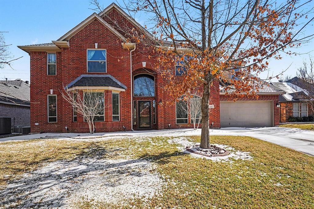 6707 Canyon Crest Drive