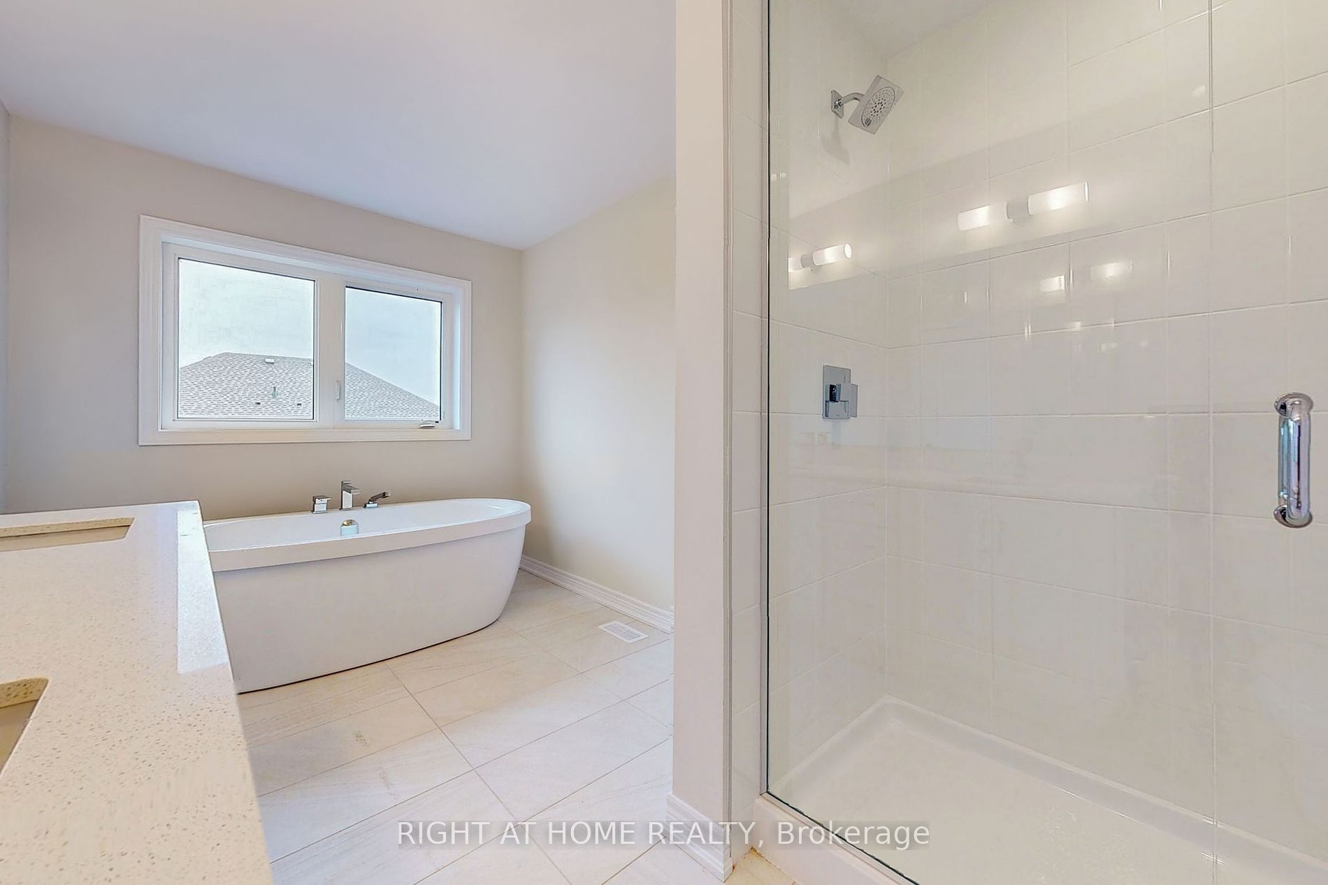 91 Starfire Cres