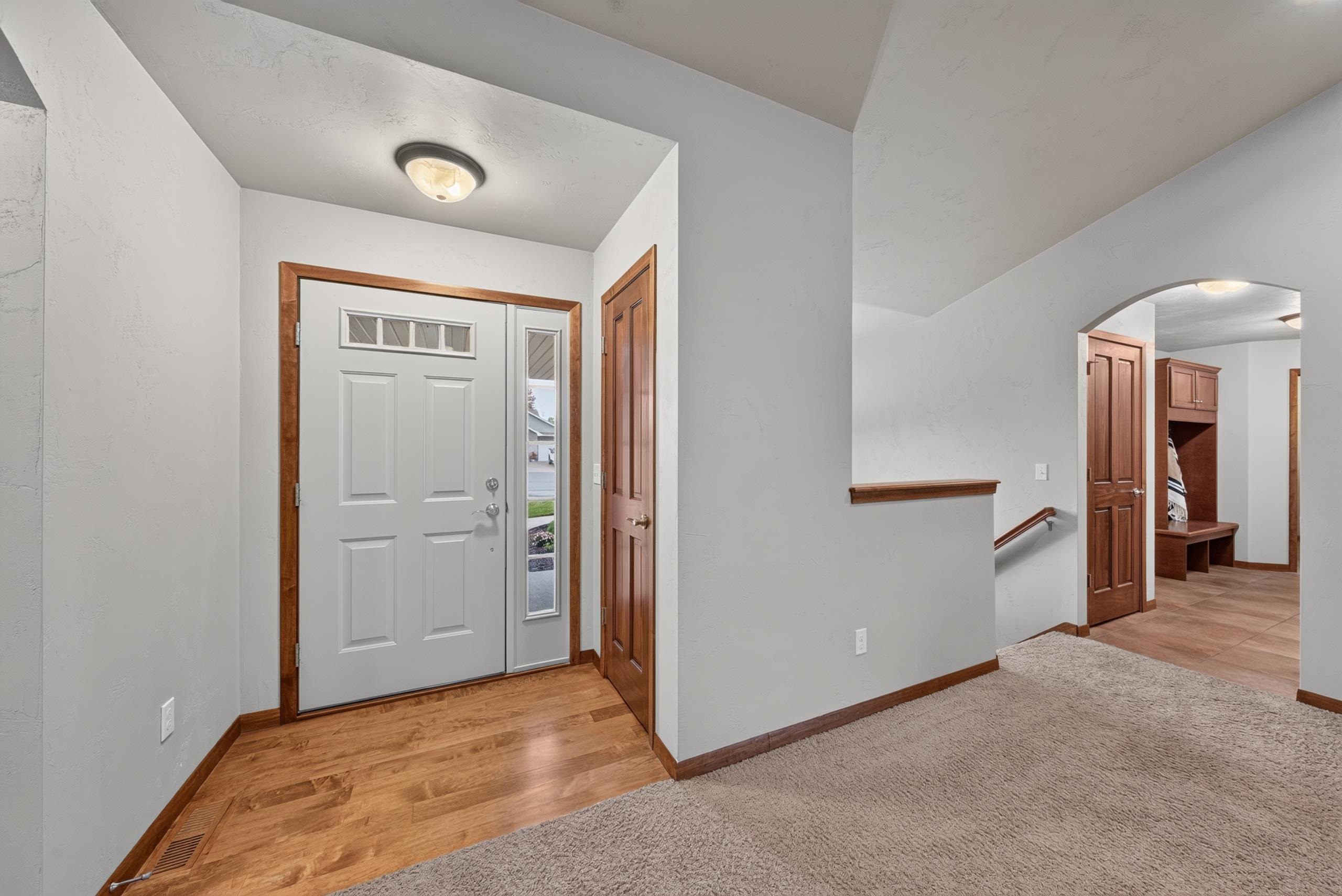 3875 Duchess Lane