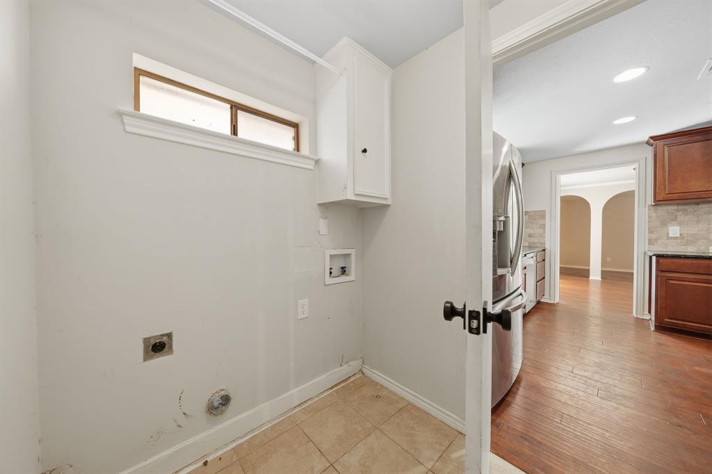 416 Forest Grove Drive