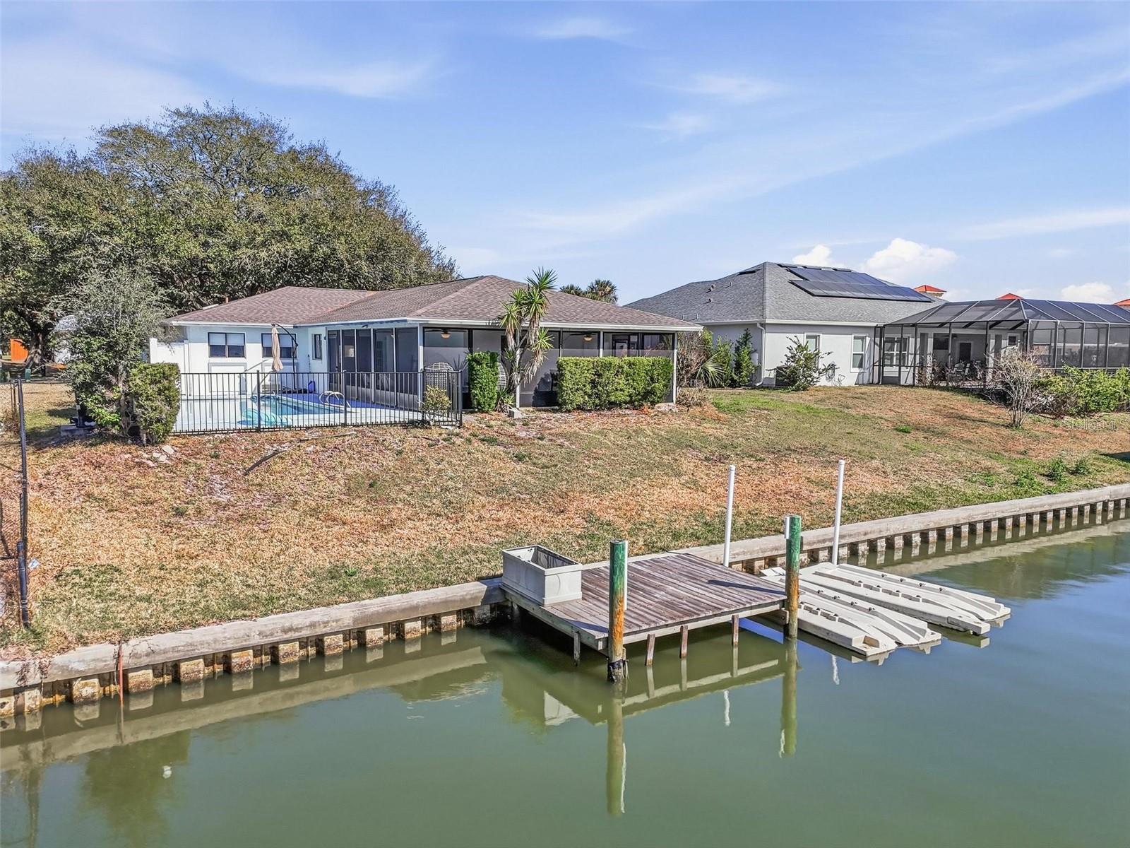 4 Coral Reef Court S
