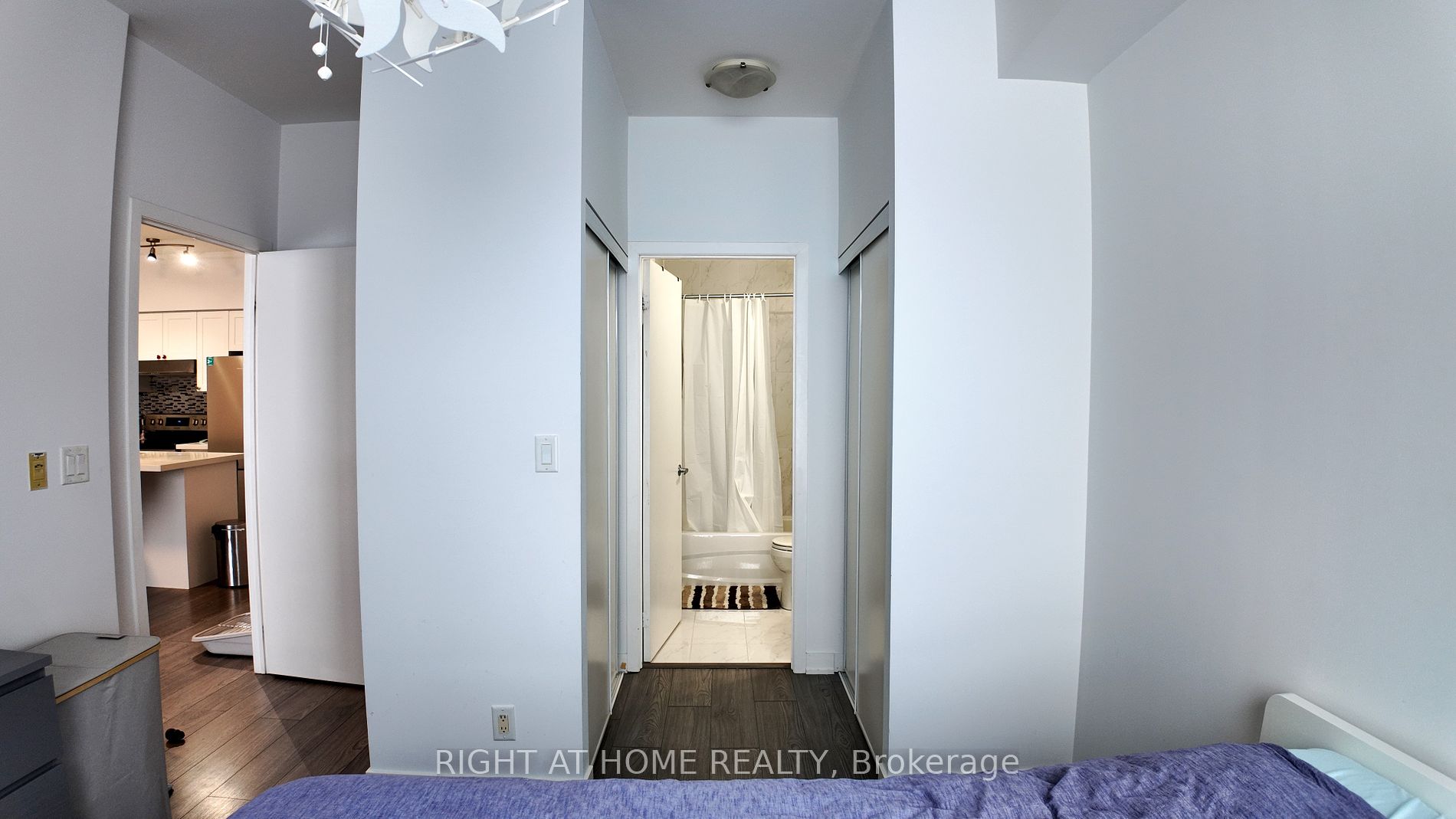 36 Lee Centre Dr PH502