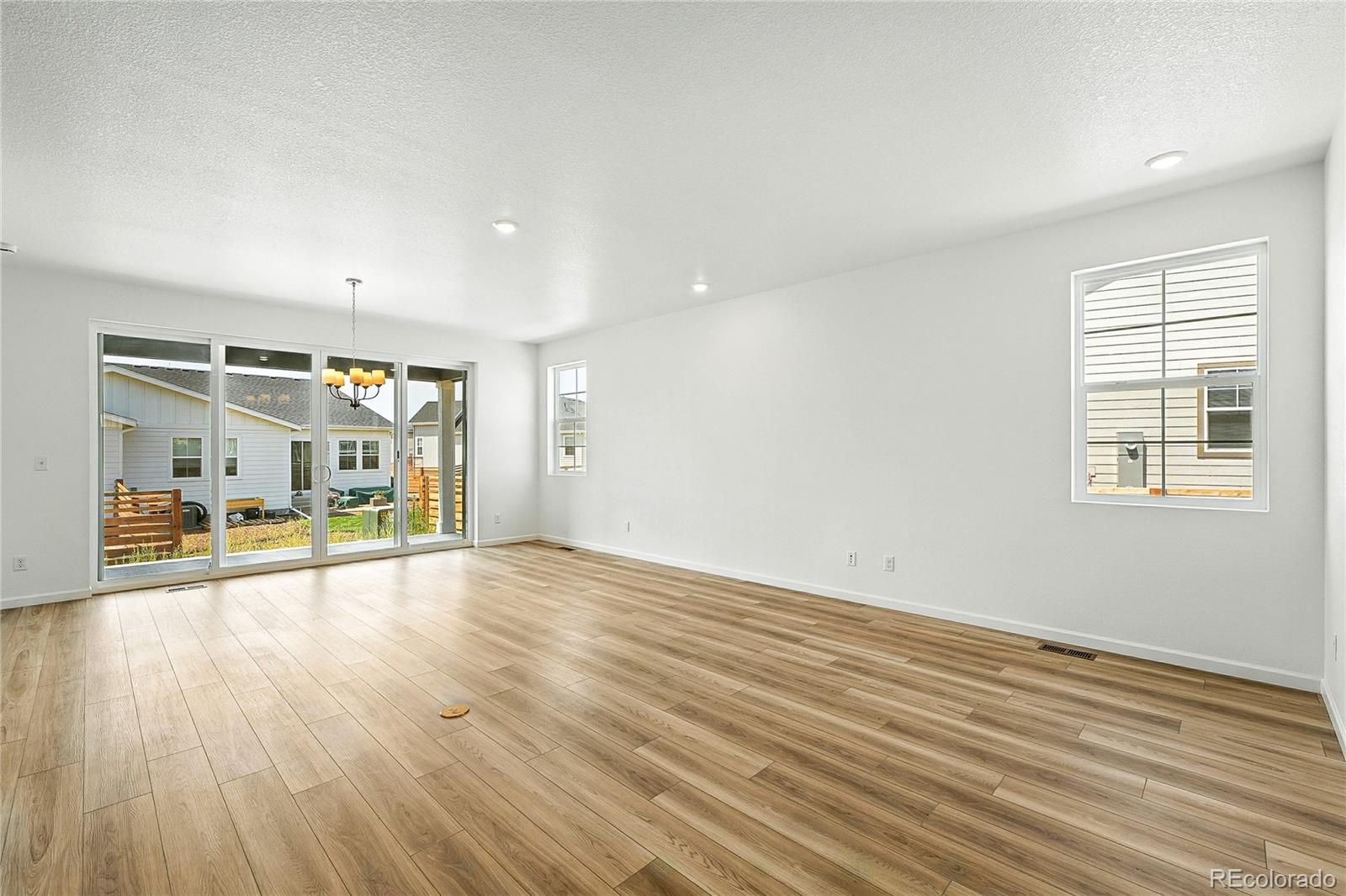 3411 N Denali Street