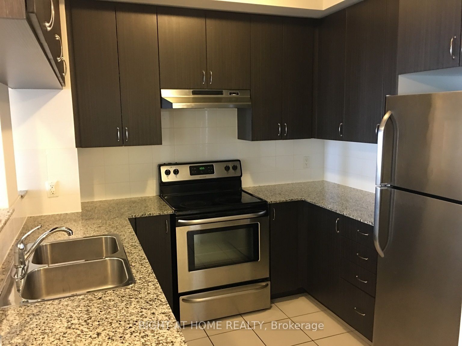 50 Sky Harbour Dr 309