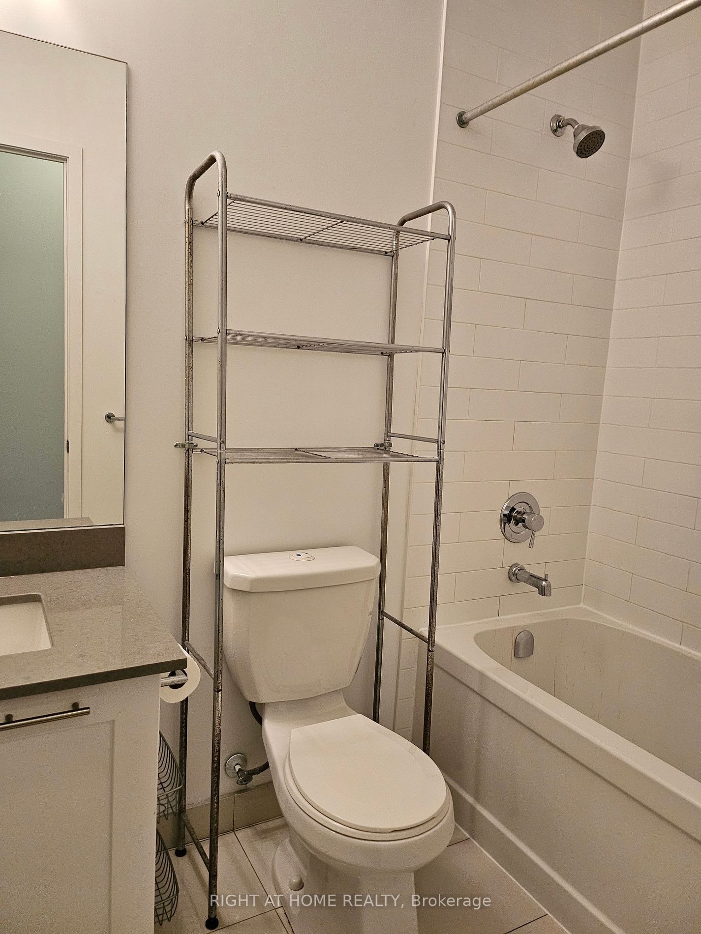 20 Bruyeres Mews 623