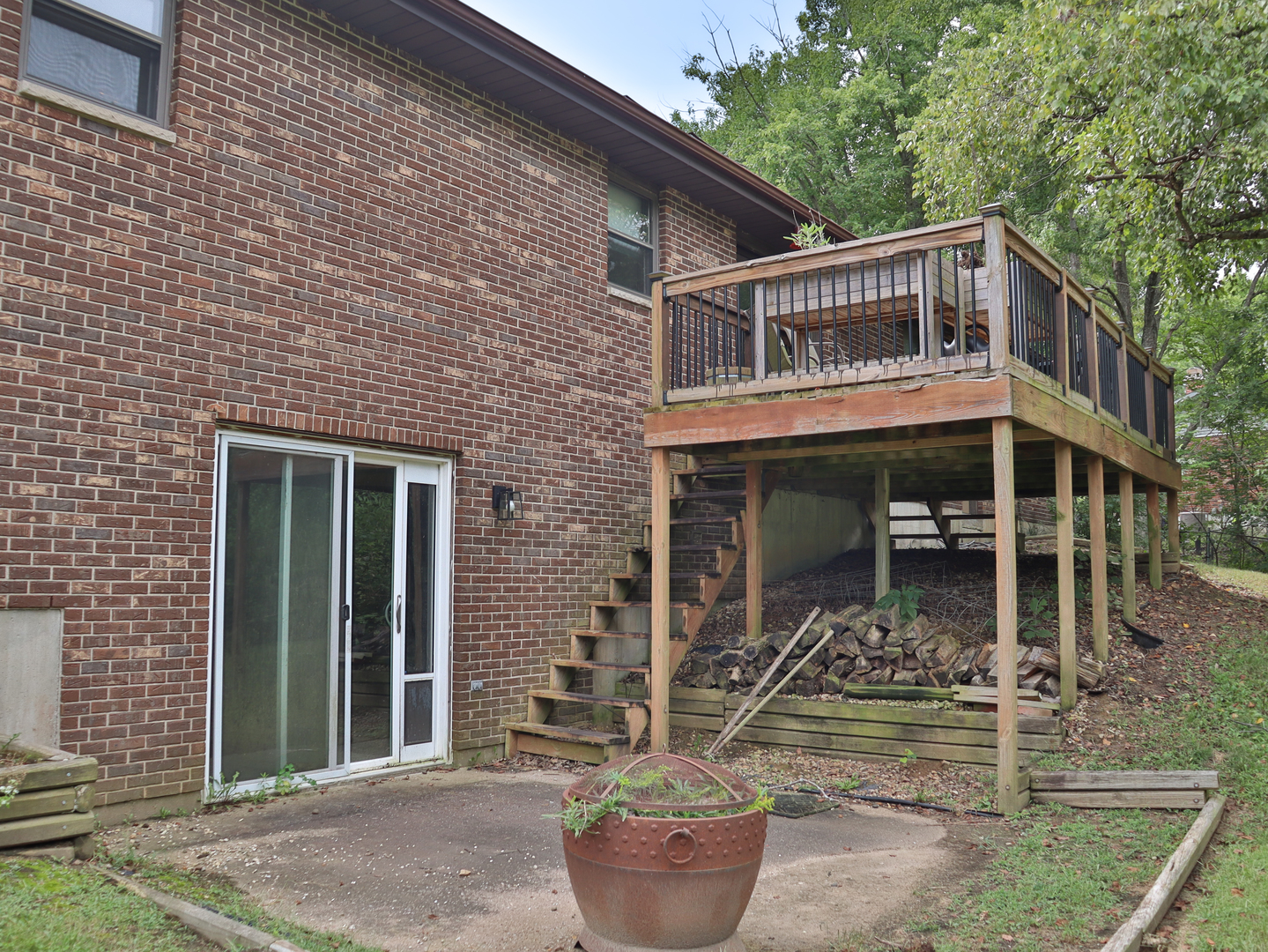 6607 Oak Ridge Lane
