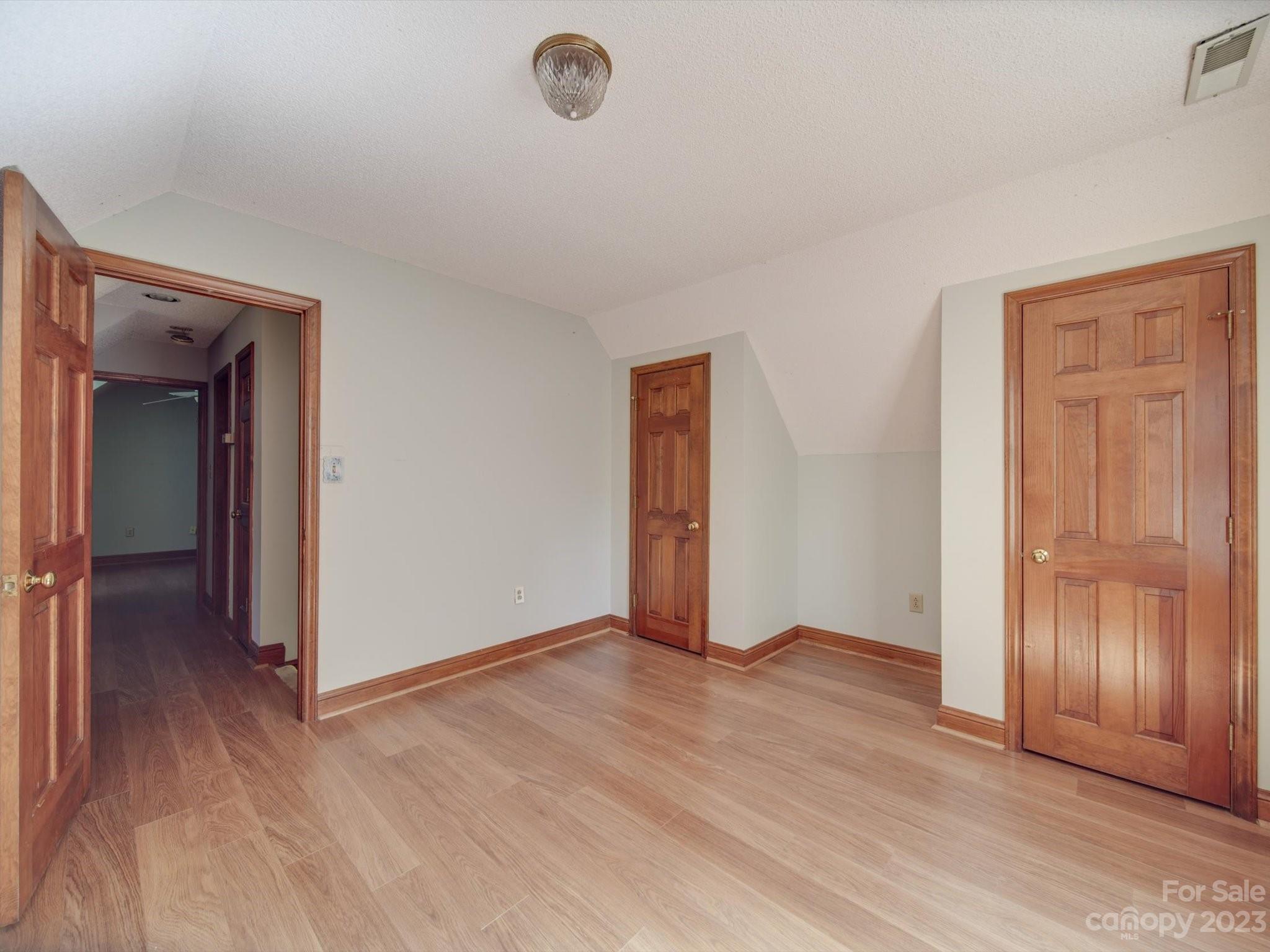 4113 Secrest Shortcut Road