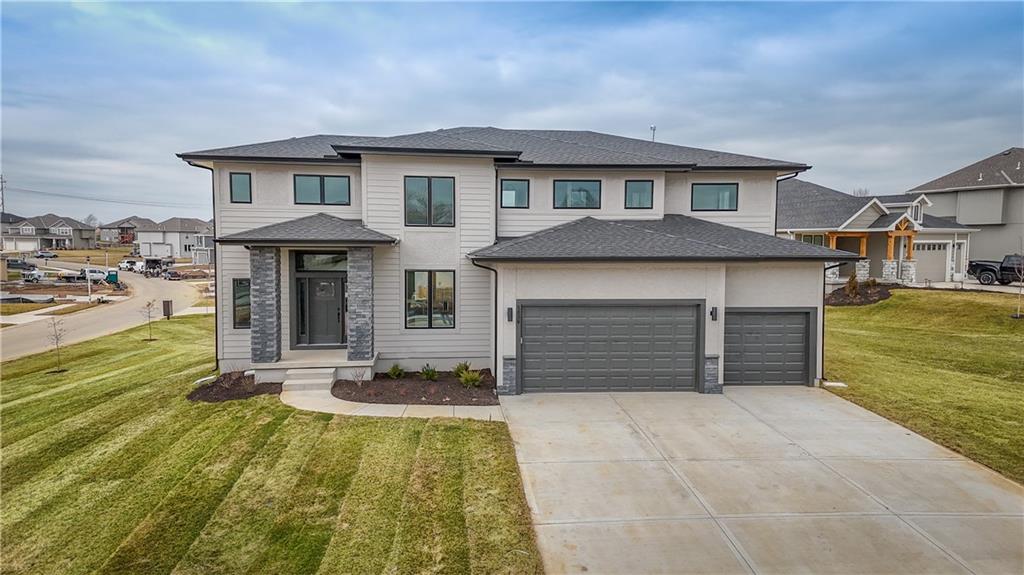 5931 Apache Drive