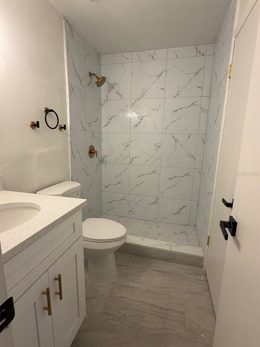 2711 Willow Run