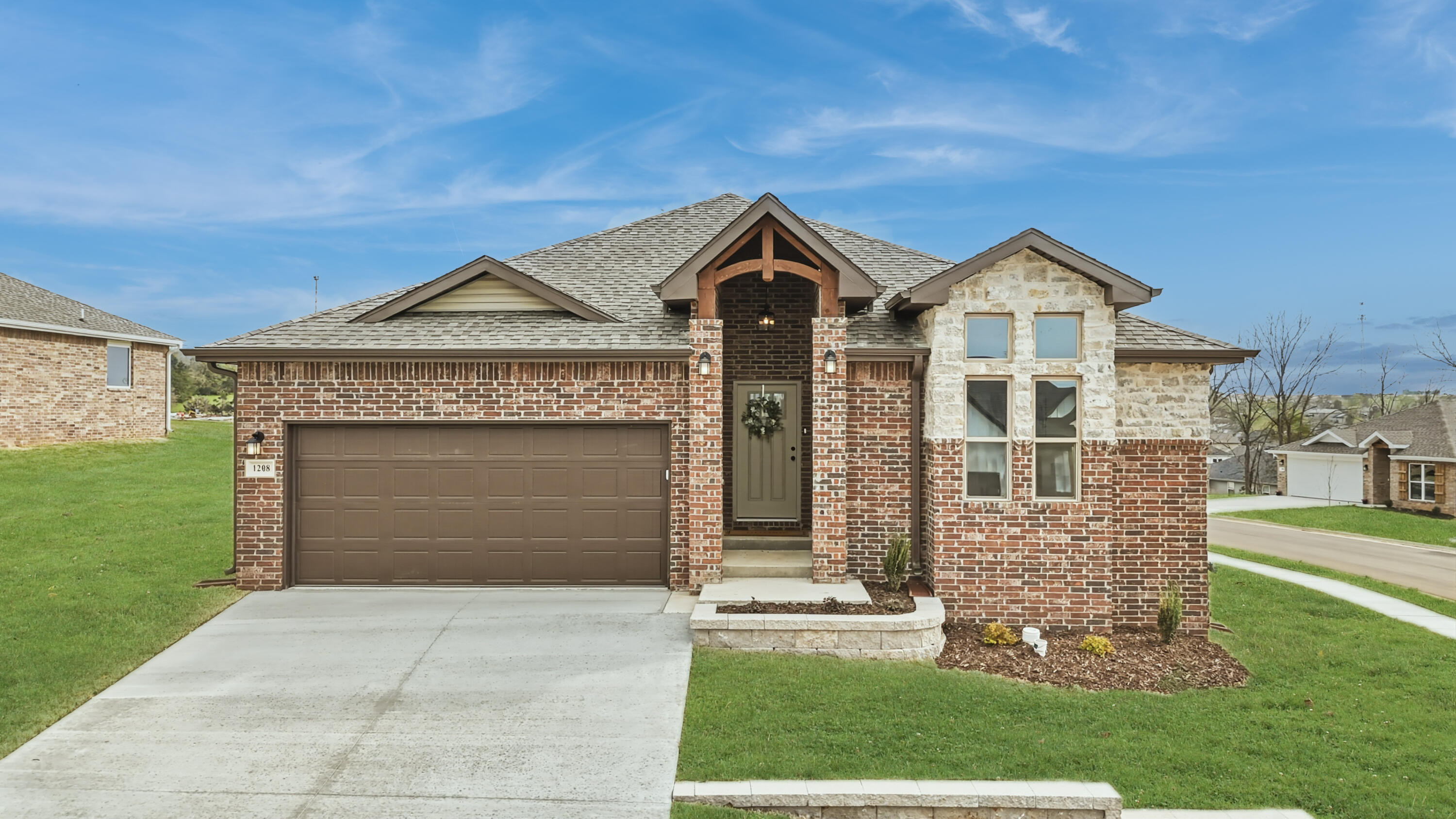 1208 W Pebblebrooke Drive