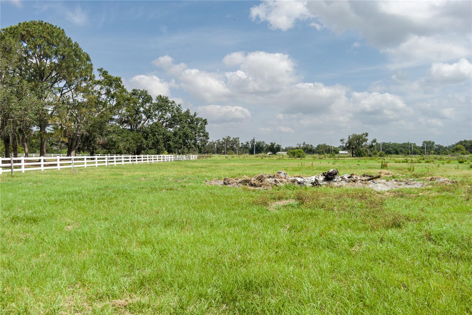 5403 Red Rooster Road