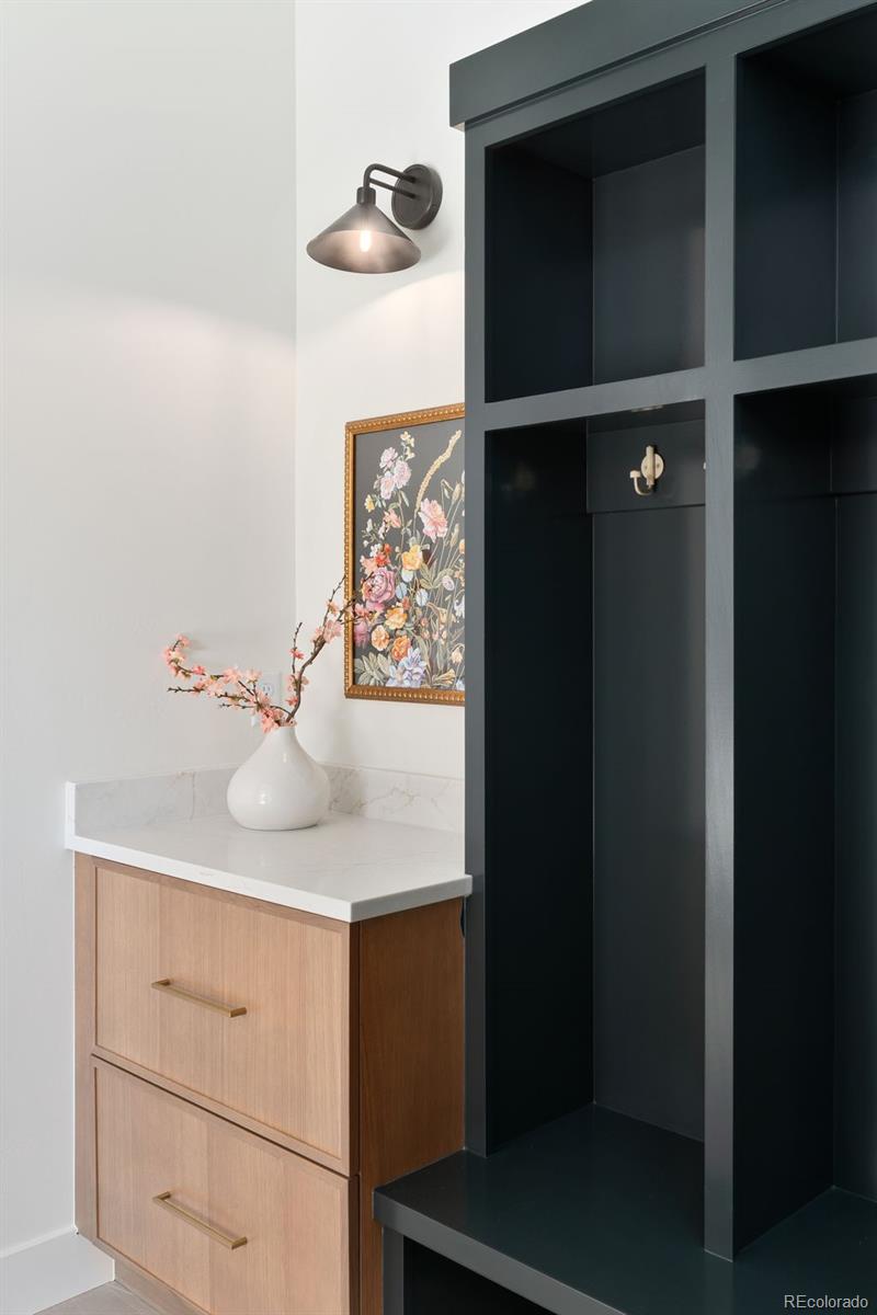 3310 S Clermont Street