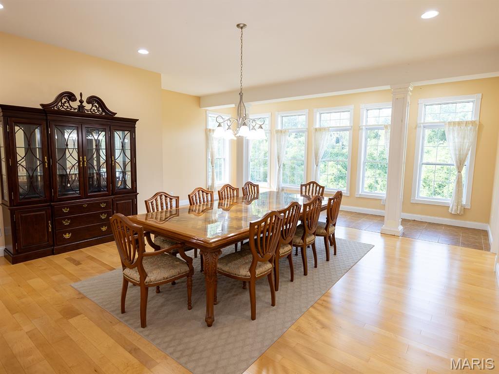 171 Rolling Meadows