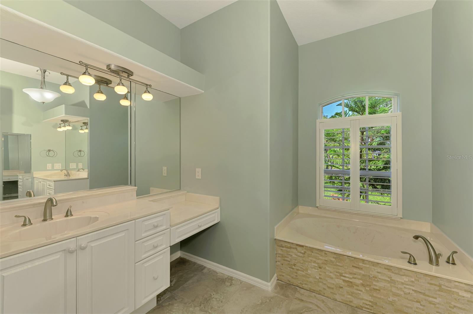 3438 Pennyroyal Road