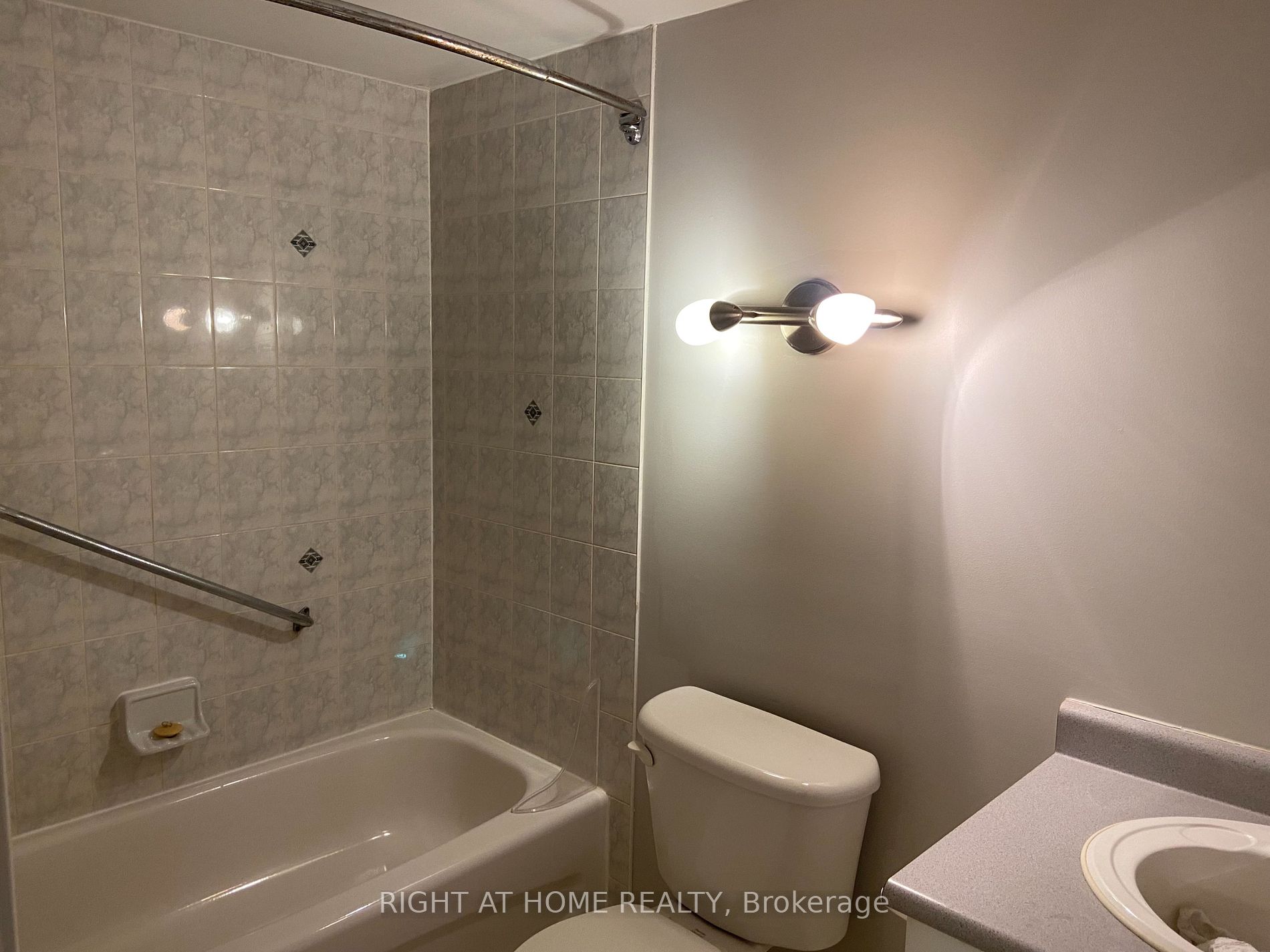 245 S Ferndale Dr 63