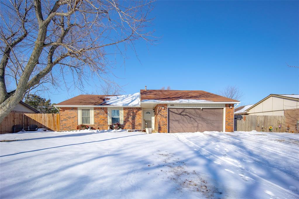 This 3 bed, 2 bath, 2 car garage home offers a comfortable layout designed for everyday living and easy entertaining. Enjoy generous living spaces, a functional floor plan, and plenty of natural light throughout.  The kitchen opens up to a spacious living area complete with a corner fire place.  Just off the living area you'll find a large sun room that opens up to a large fully fenced back yard.  This well maintained home is in a desirable area of Moore located near Moore High School.  Schedule your showing today.