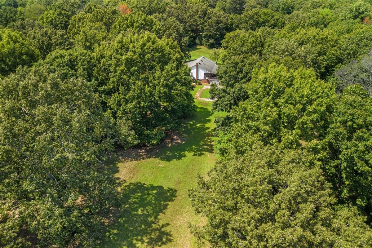 414 Valleywood Dr