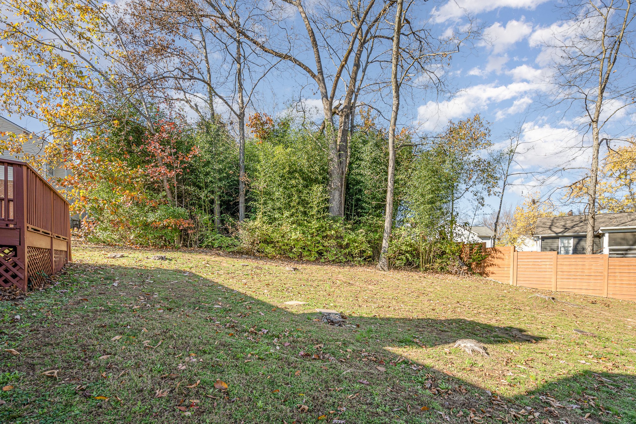 525 Forest Pointe Pl