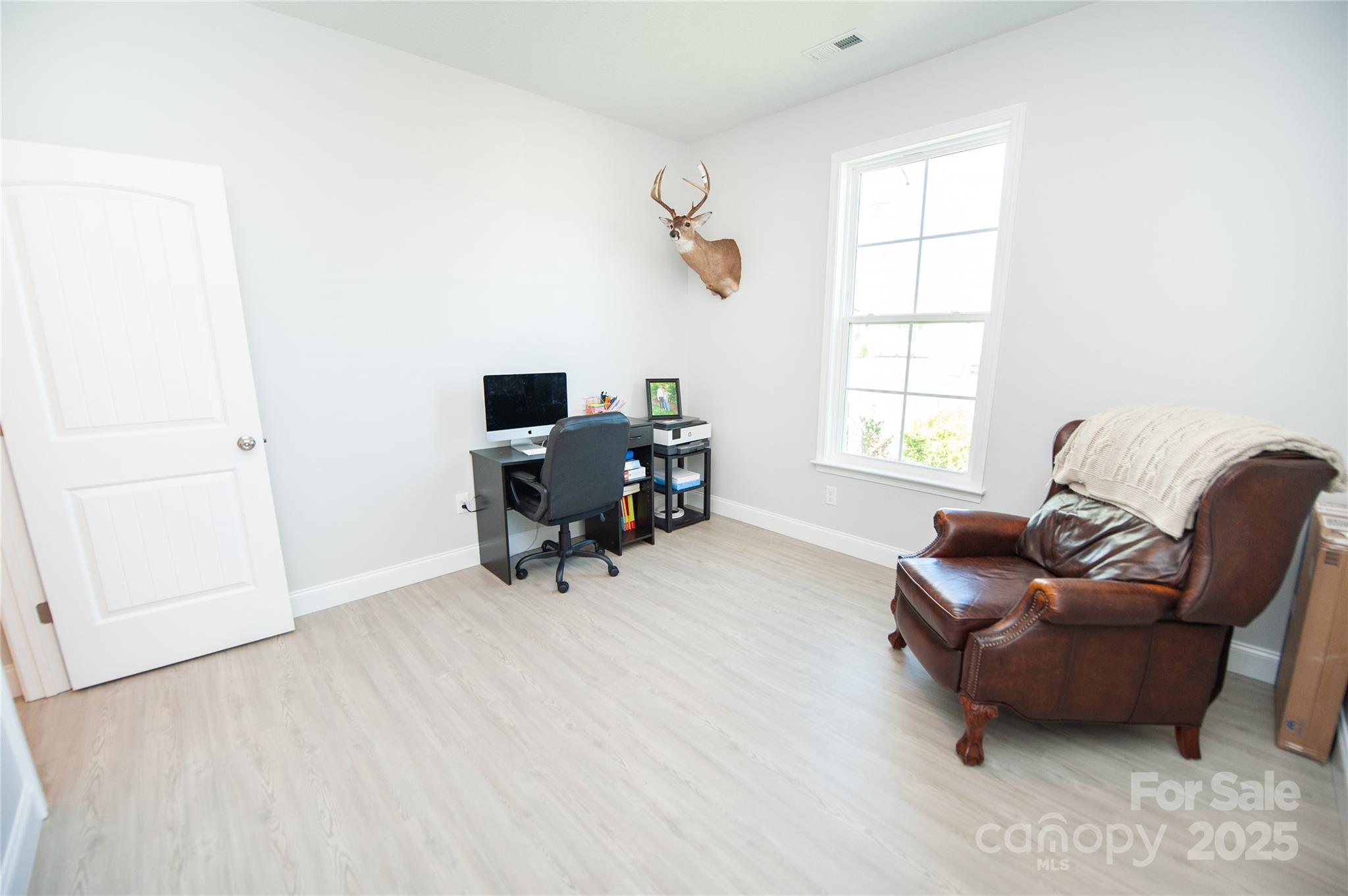 111 W Caylee Way