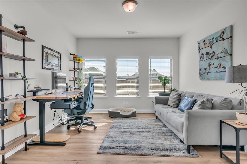 5505 Mountain Island Drive